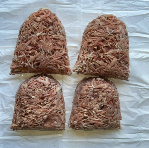 Лапки  перепелиные (попадаются перья)